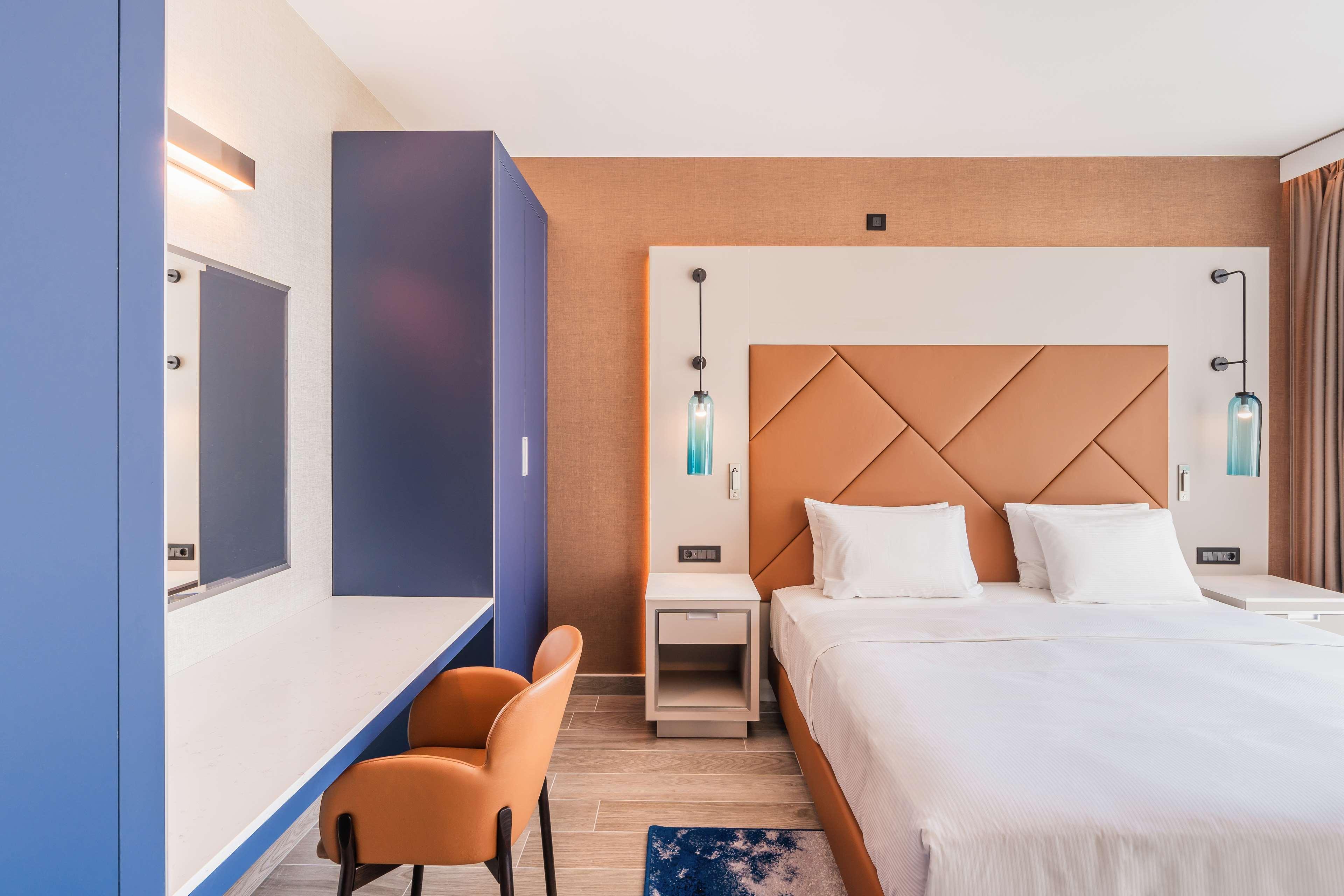 Hilton Rijeka Costabella Beach Resort And Spa Dış mekan fotoğraf Deluxe room