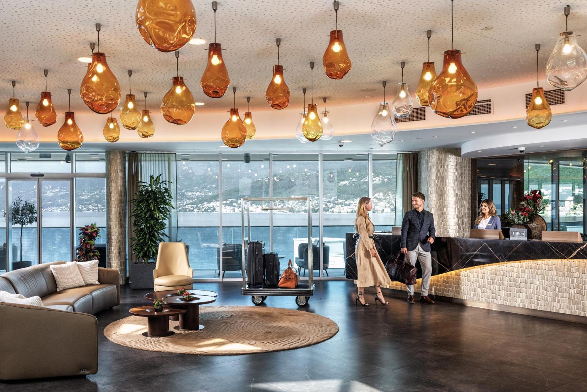 Hilton Rijeka Costabella Beach Resort And Spa Dış mekan fotoğraf The lobby of the hotel