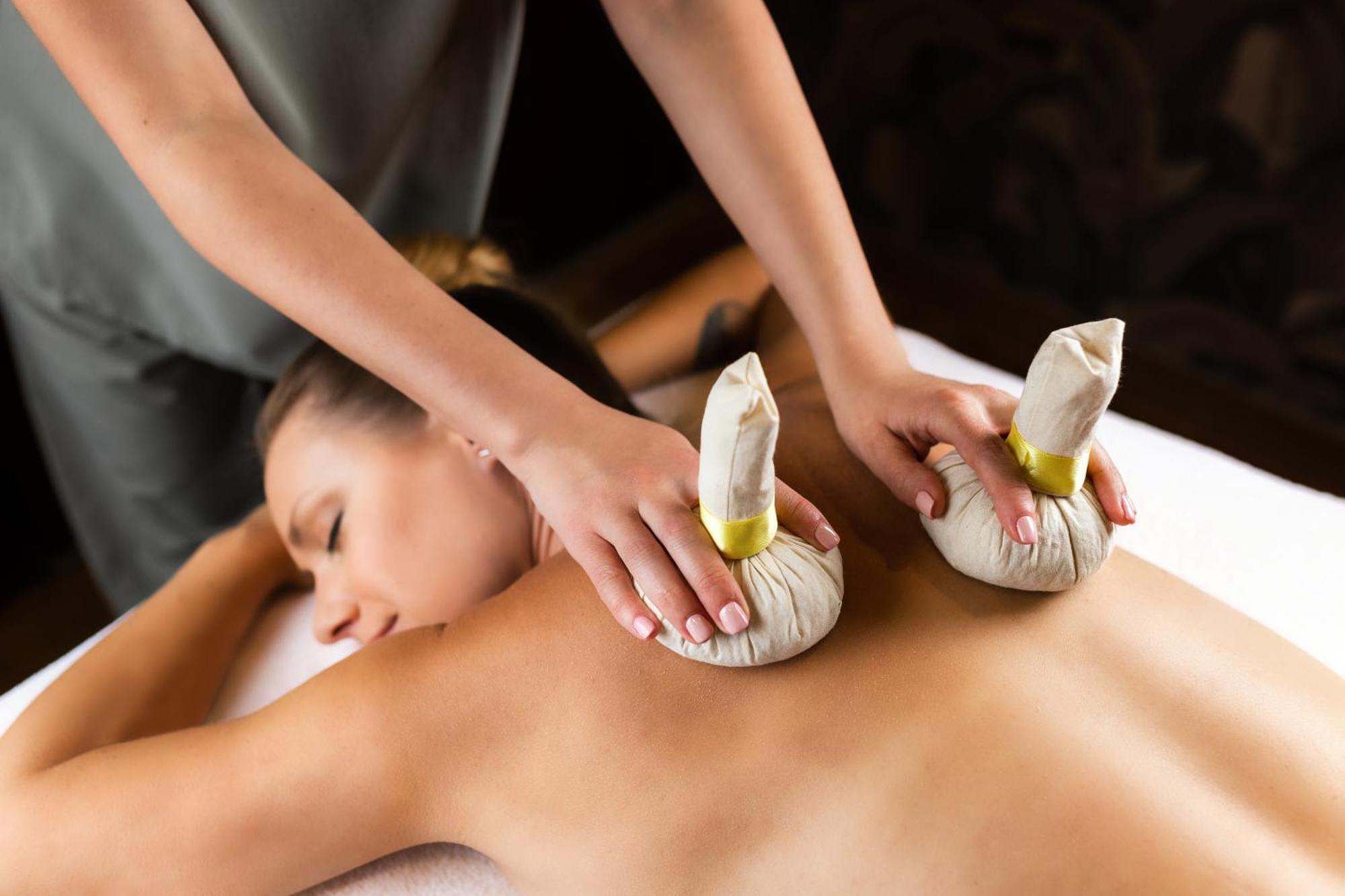 Hilton Rijeka Costabella Beach Resort And Spa Dış mekan fotoğraf Thai herbal compress massage